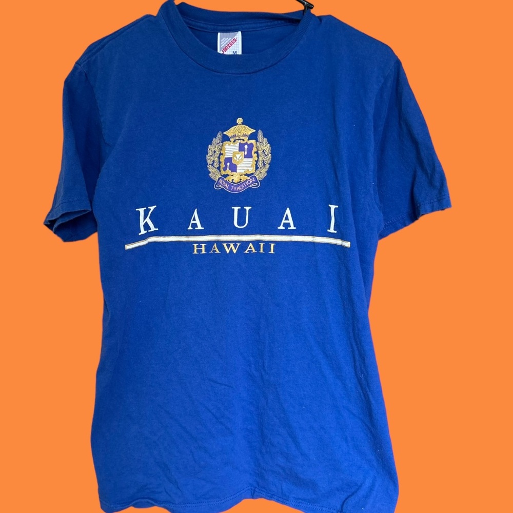 Vintage Kauai Hawaii tee "Royal tradition".